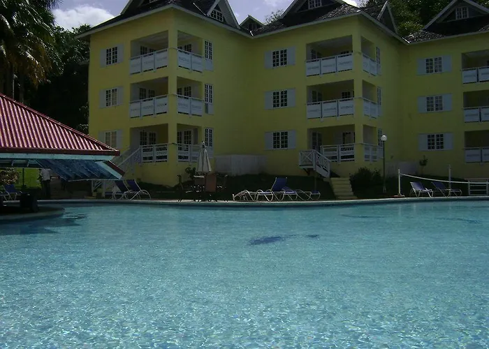 At The Ridge 3* Ocho Rios