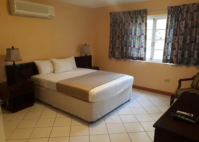 At The Ridge 3* Ocho Rios